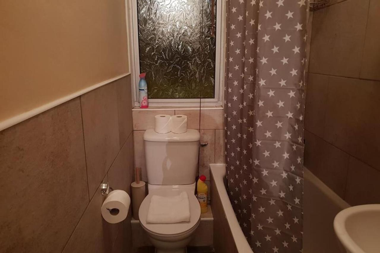 Bright 1 Bedroom Apartment Near City Centre EDI Eksteriør bilde